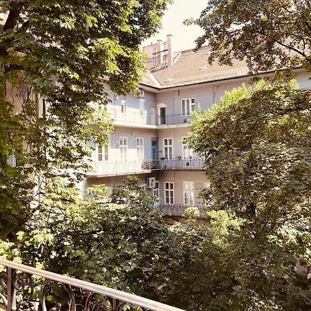 Chestnut Home - A Charming And Warm Feel Place بودابست المظهر الخارجي الصورة