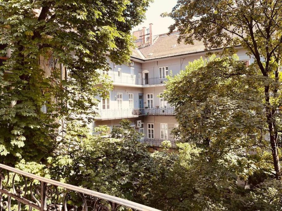 Chestnut Home - A Charming And Warm Feel Place بودابست المظهر الخارجي الصورة
